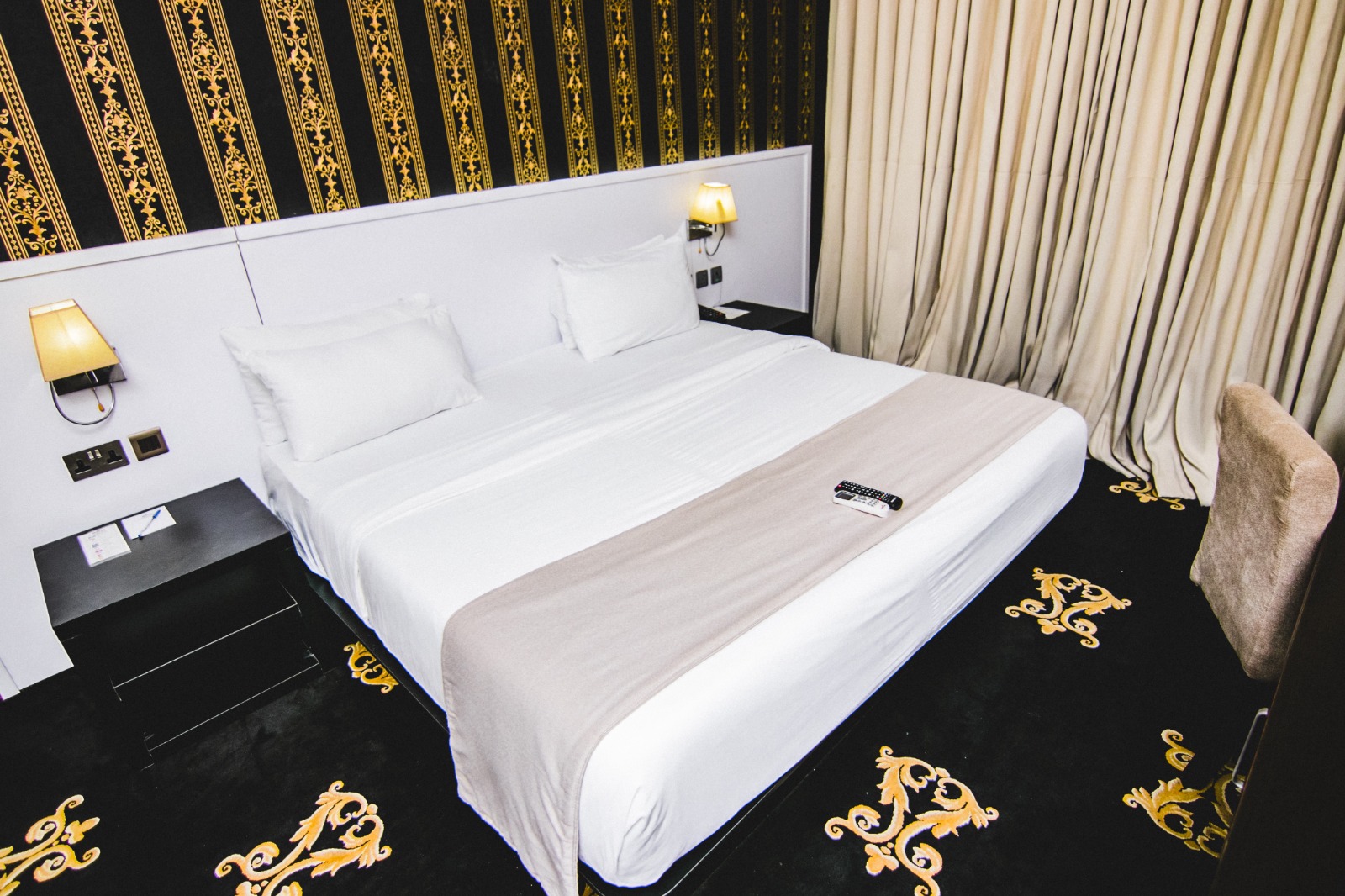 A picture of Diplomatic Suite