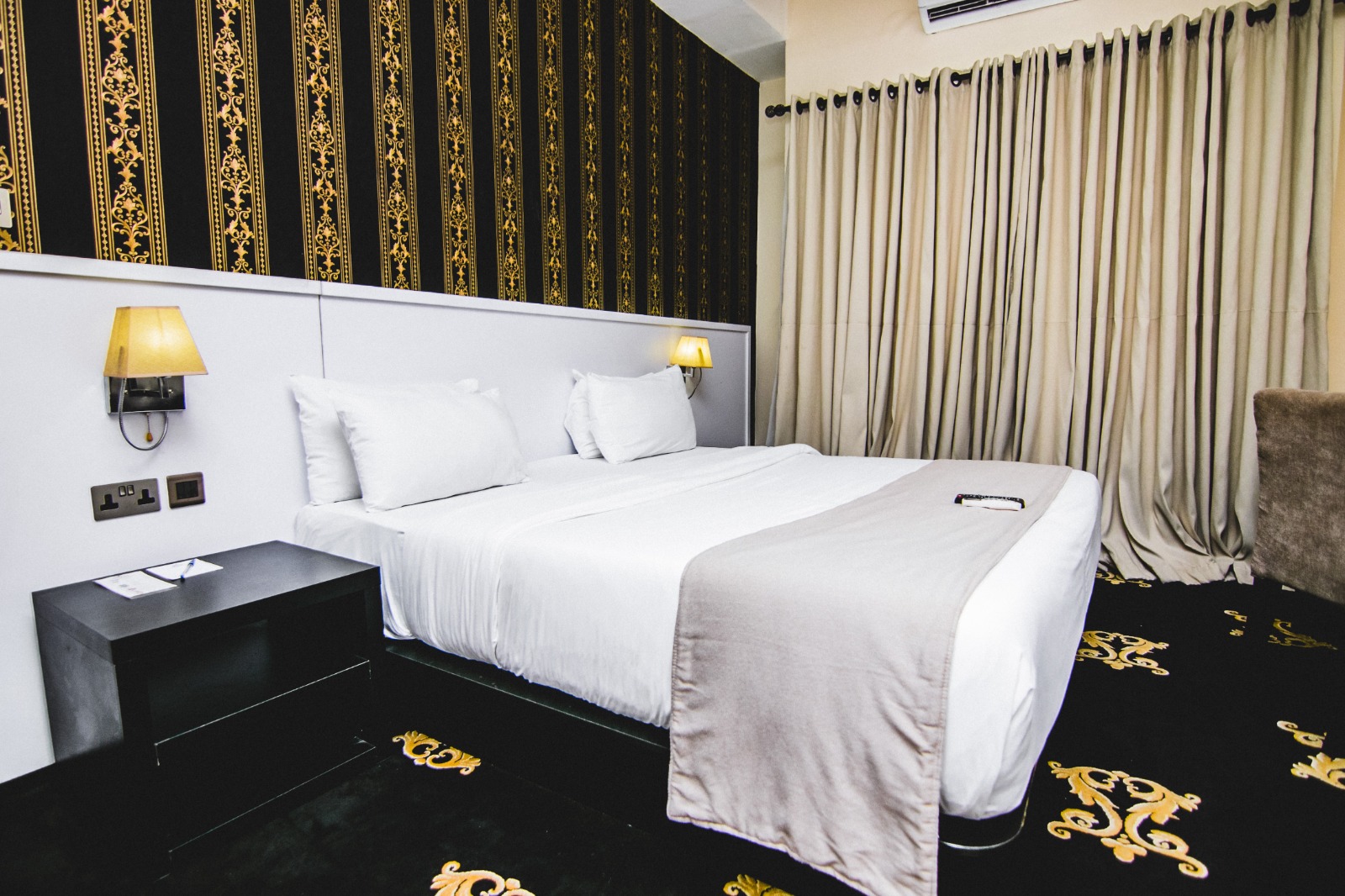 A picture of Diplomatic Suite